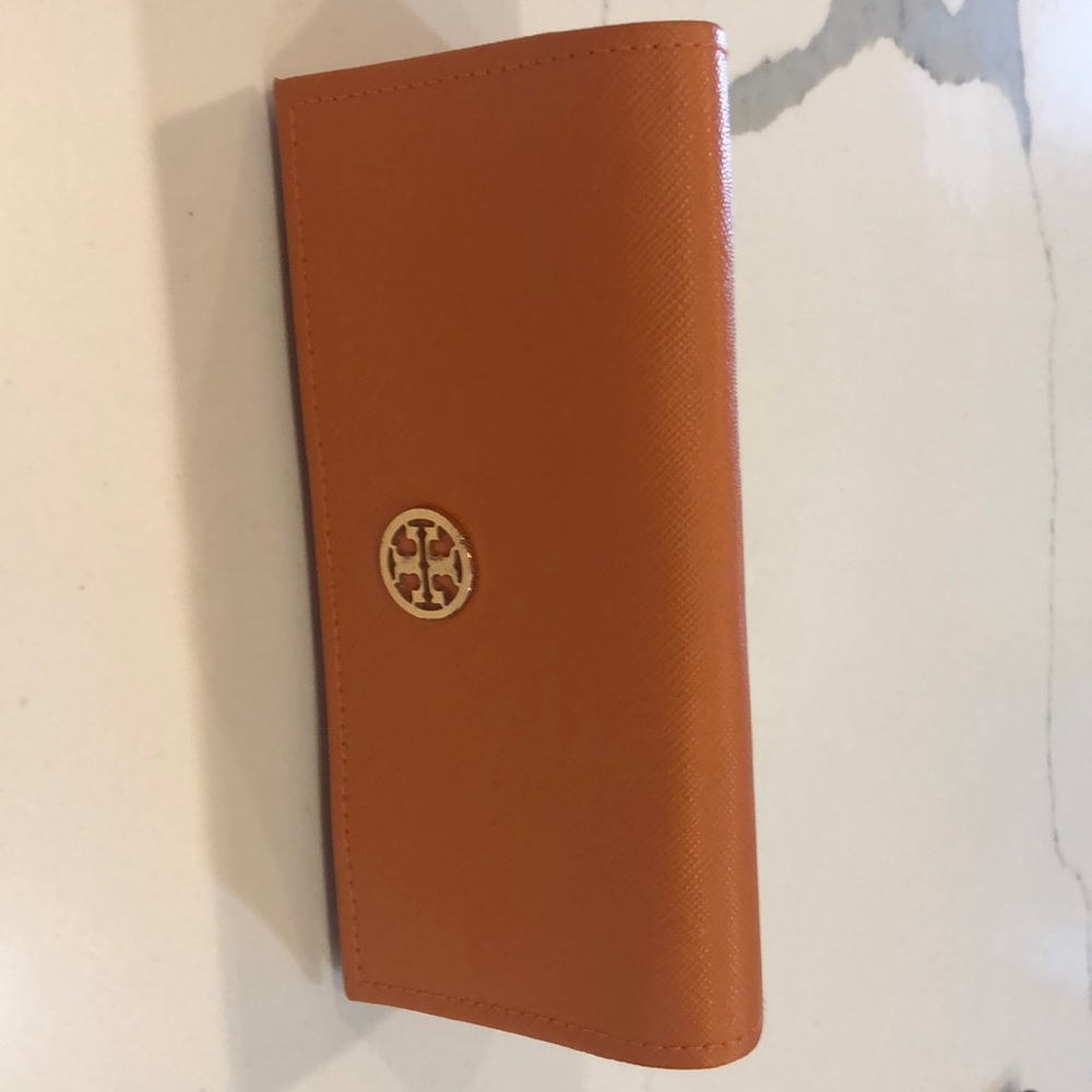 Trina Turk Sunglass Case